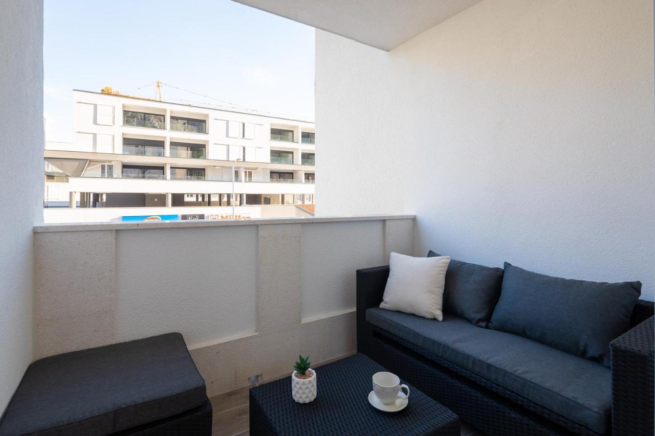 River Park Apartments โอมิช ภายนอก รูปภาพ