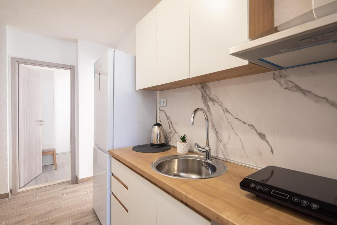 River Park Apartments โอมิช ภายนอก รูปภาพ